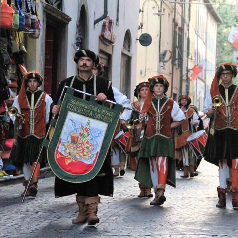 sbandieratori di sant'anna